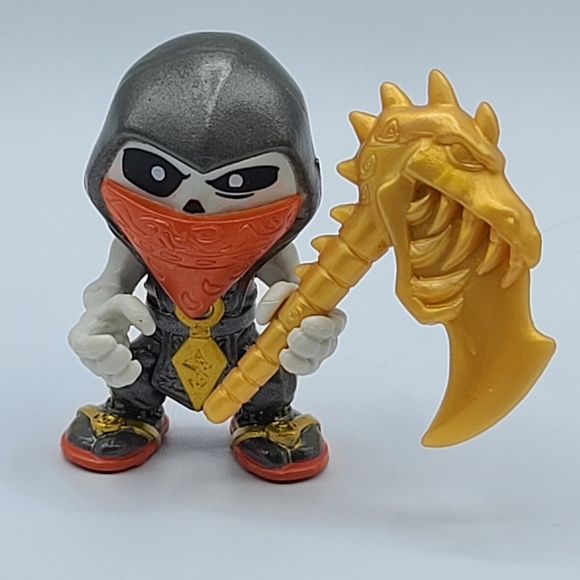 Treasure x King 6 Figures - includes Fire Eyes HTF Very Rare w/ Sword and Sheild - Picture 9 of 16